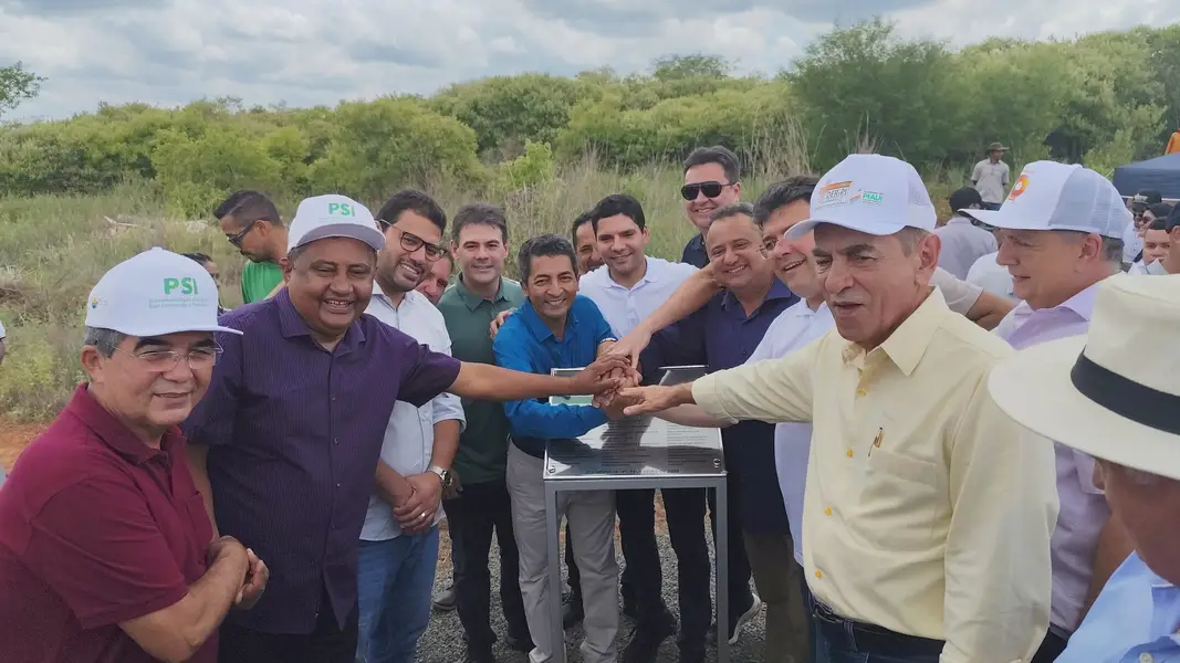 Governador Rafael Fonteles cumpre agenda em Itainópolis e inaugura obras em infraestrutura e saúde