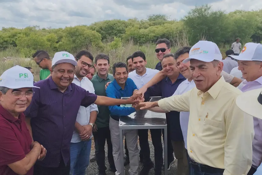 Governador Rafael Fonteles cumpre agenda em Itainópolis e inaugura obras em infraestrutura e saúde