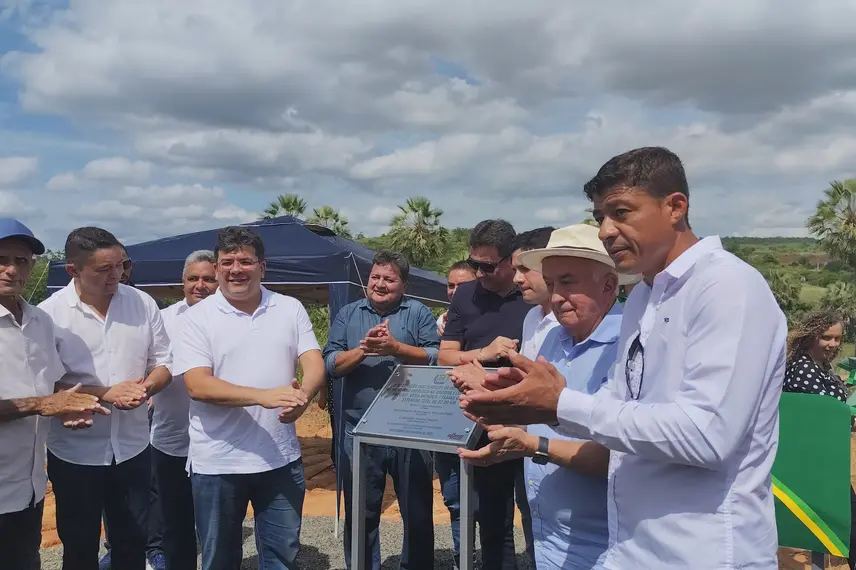 Governador Rafael Fonteles cumpre agenda em Itainópolis e inaugura obras em infraestrutura e saúde