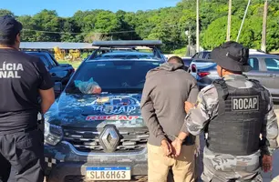 Homem é preso tentando enviar celulares e drogas para dentro de presídio em Altos (Foto: Reprodução)