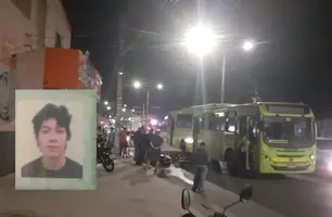 Jovem fica gravemente ferido após colidir motocicleta contra ônibus em Teresina (Foto: Reprodução)