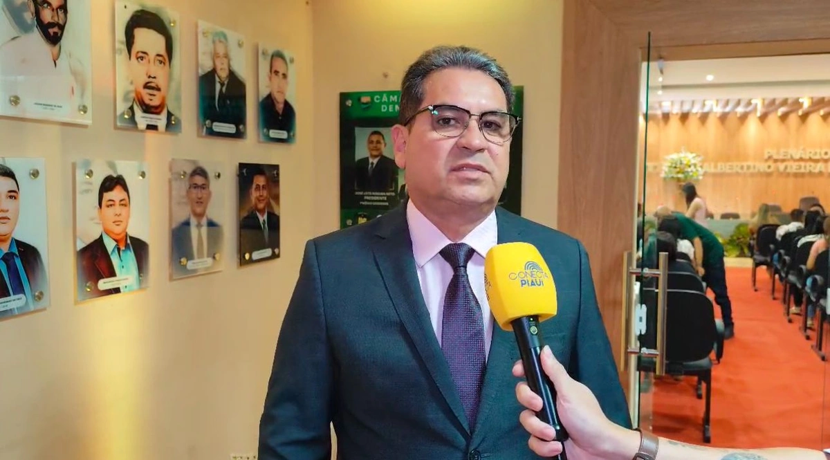 Júnior Carvalho, prefeito de Demerval Lobão