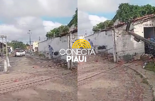 Moradores ficam interditados após queda de poste na zona Sudeste de Teresina (Foto: Reprodução)