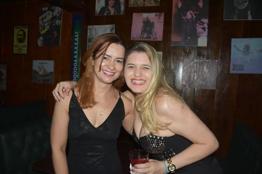 Noite de rock no Locomotiva Irish Pub agita jovens na zona Leste de Teresina Noite de rock no Locomotiva Irish Pub agita jovens na zona Leste de Teresina