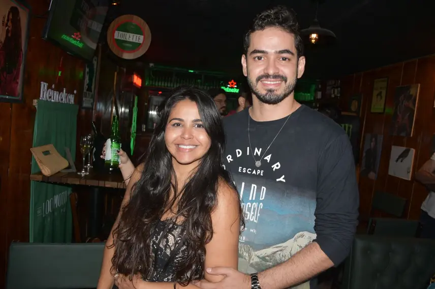 Noite de rock no Locomotiva Irish Pub agita jovens na zona Leste de Teresina