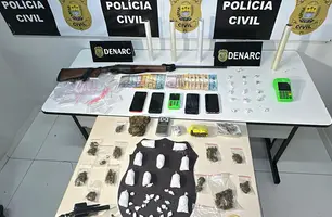 Operação do DENARC em Teresina prende cinco e apreende drogas e armas de fogo (Foto: Conecta Piauí)