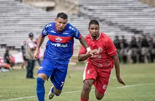 Piauí e 4 de Julho ficam no empate em duelo disputado pelo Campeonato Piauiense (Foto: Reprodução/Aldo Carvalho/Piauí E.C.)