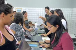 Polícia Civil convoca 70 pessoas por posse de celulares com restrição em Parnaíba (Foto: Conecta Piauí/Luzia Paula)