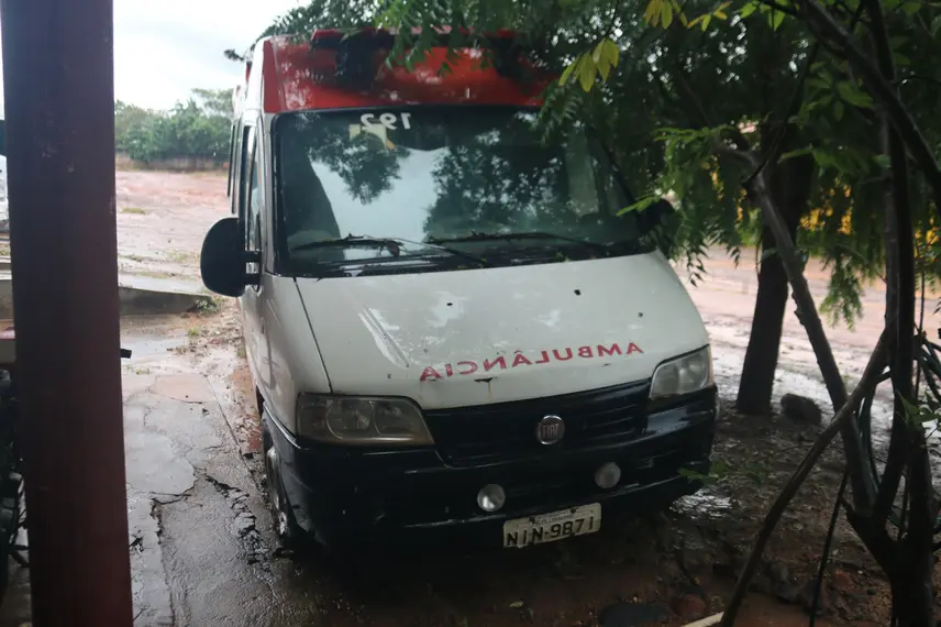 Precariedade e abandono nas instalações e equipamentos deixados pela antiga gestão de Eliseu Martins