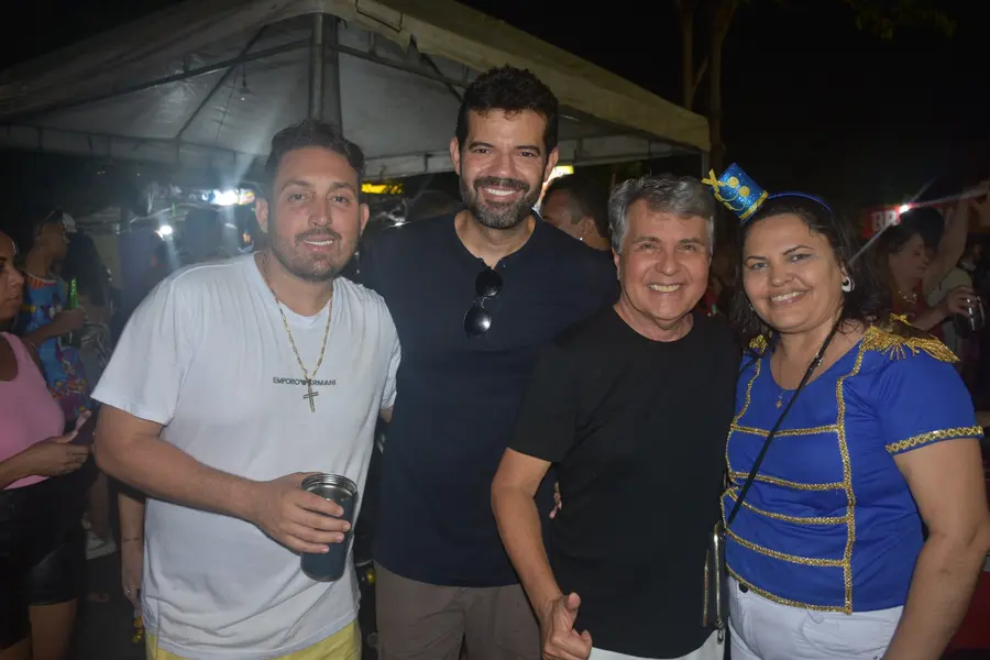 Prefeito de Monsenhor Gil, Dr. Evandro Abreu, realizou o tradicional Corso neste sábado (22)