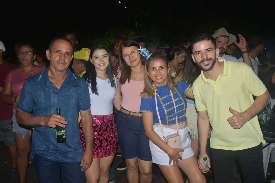 Prefeito de Monsenhor Gil, Dr. Evandro Abreu, realizou o tradicional Corso neste sábado (22)