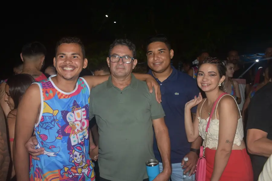 Prefeito de Monsenhor Gil, Dr. Evandro Abreu, realizou o tradicional Corso neste sábado (22)