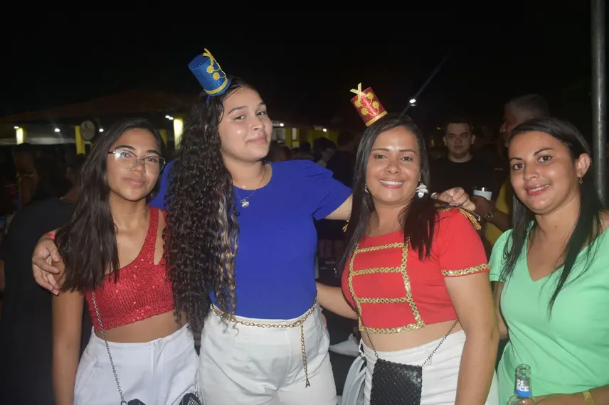 Prefeito de Monsenhor Gil, Dr. Evandro Abreu, realizou o tradicional Corso neste sábado (22)