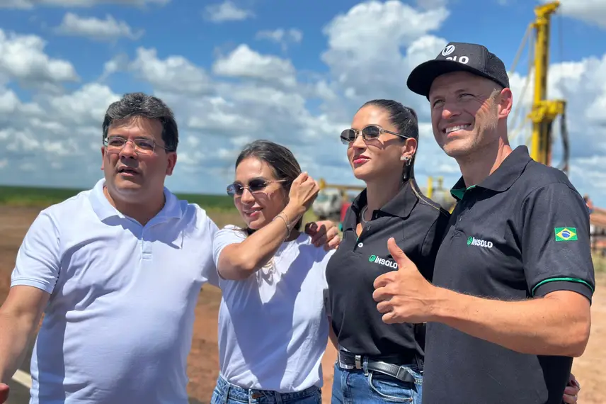 'Rodovia da Soja': governador entrega trecho da PI-392 em Baixa Grande do Ribeiro 'Rodovia da Soja': governador entrega trecho da PI-392 em Baixa Grande do Ribeiro