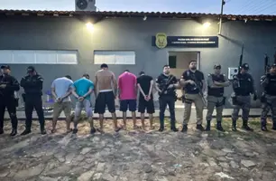 Traficantes são presos durante operação em São Raimundo Nonato (Foto: Divulgação/Polícia Civil)