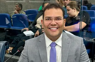 Vereador Fernando Lima defende o retorno de Charles da Silveira para Fundação Municipal de Saúde (Foto: ASCOM)