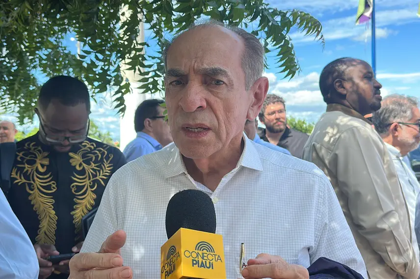 Wellington Dias lança programa social e visita áreas afetadas pela chuva em Picos