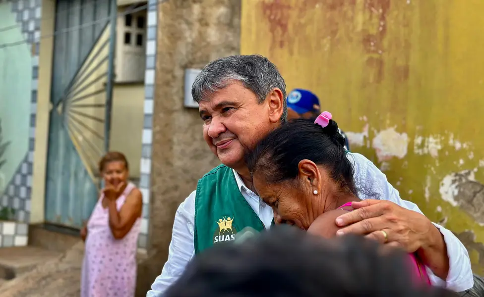 Wellington Dias lança programa social e visita áreas afetadas pela chuva em Picos