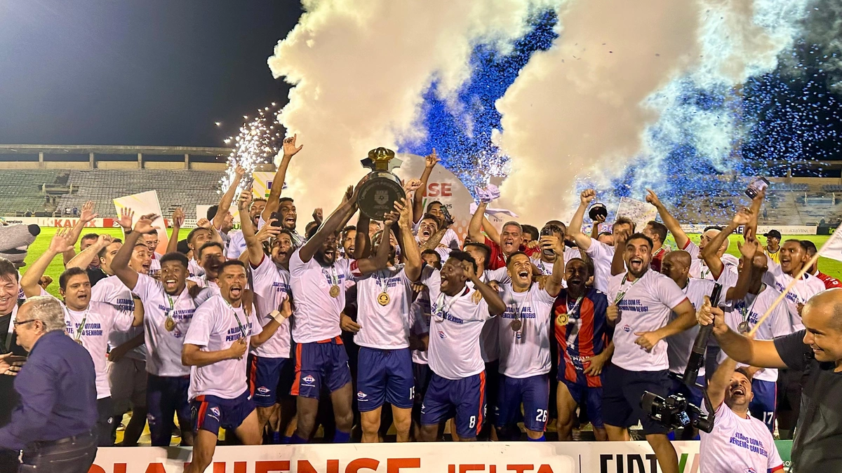 Após 40 anos, Piauí EC conquista o título de campeão do Piauiense 2025