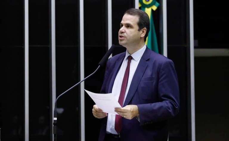 Aureo Ribeiro: agressores usam o sistema judicial para manter contato forçado com a vítima