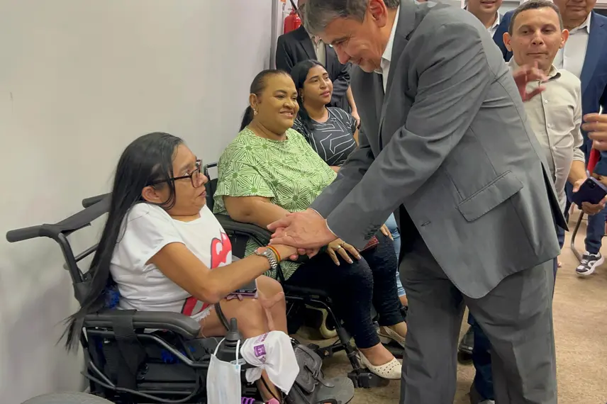 Banco do Nordeste doa 40 computadores e amplia apoio a projetos sociais no Piauí