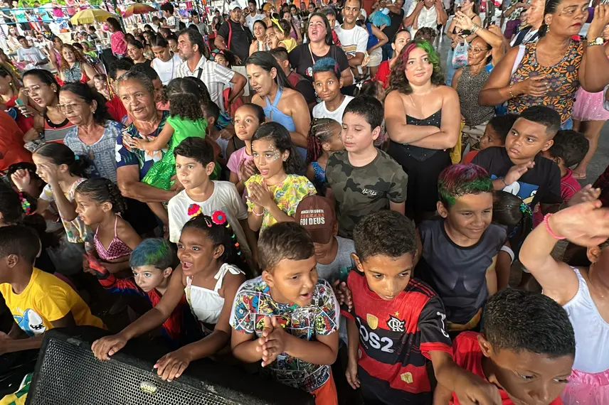 Bloco Piauí Samba leva alegria e muito samba para famílias na Zona Sul de Teresina