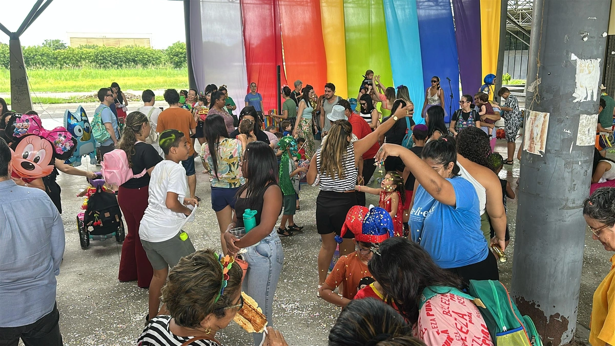 Bloco Tan-Dan-Dan anima crianças com muita folia e lazer para famílias em Teresina