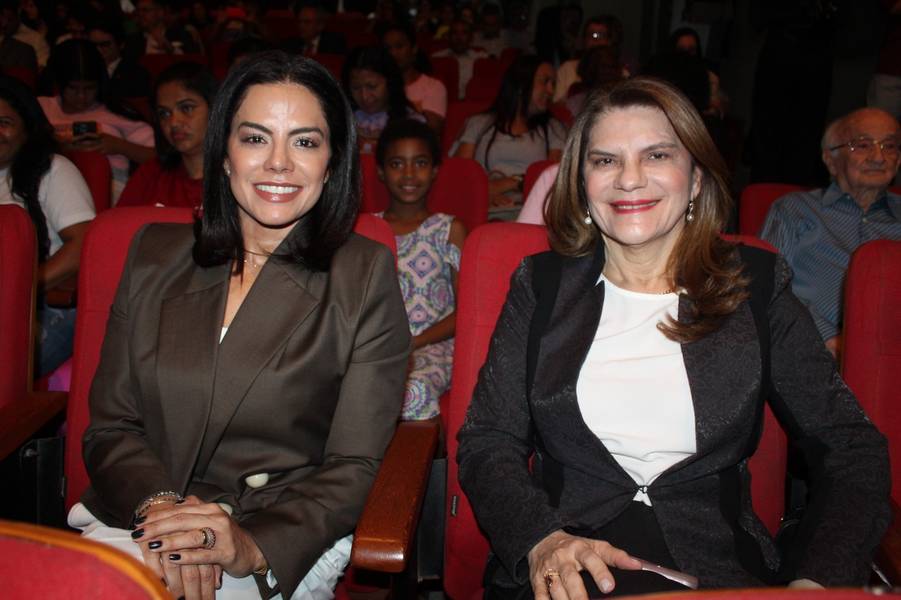 Carla Yáskar é reconduzida ao cargo de Defensora Pública Geral do Piauí