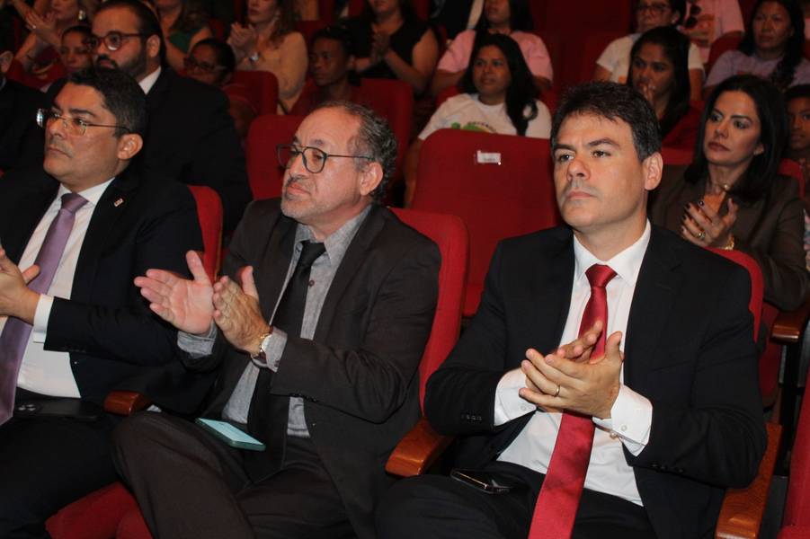 Carla Yáskar é reconduzida ao cargo de Defensora Pública Geral do Piauí