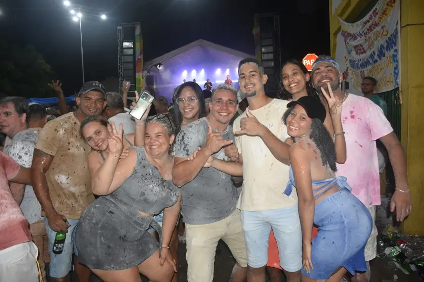 Carnaval em Angical: multidão celebra festa com muita alegria e tradição Carnaval em Angical: multidão celebra festa com muita alegria e tradição