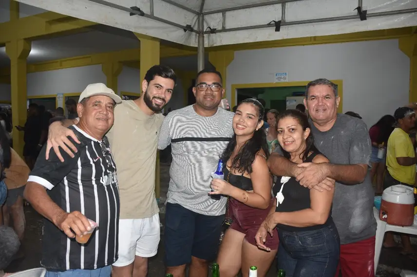 Carnaval em Angical: multidão celebra festa com muita alegria e tradição Carnaval em Angical: multidão celebra festa com muita alegria e tradição
