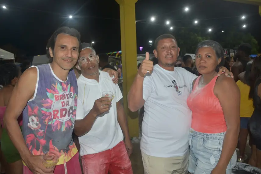 Carnaval em Angical: multidão celebra festa com muita alegria e tradição Carnaval em Angical: multidão celebra festa com muita alegria e tradição