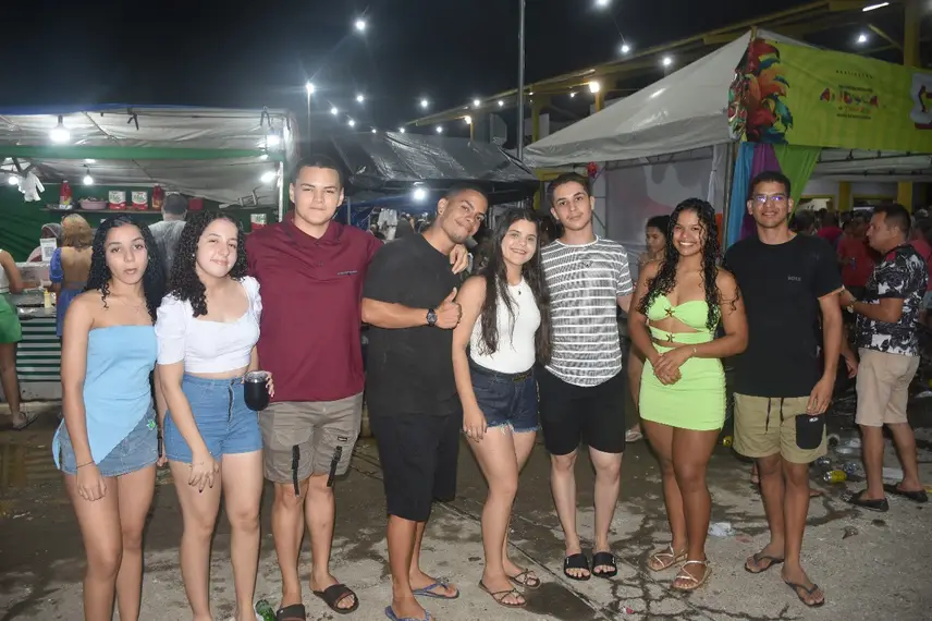 Carnaval em Angical: multidão celebra festa com muita alegria e tradição Carnaval em Angical: multidão celebra festa com muita alegria e tradição