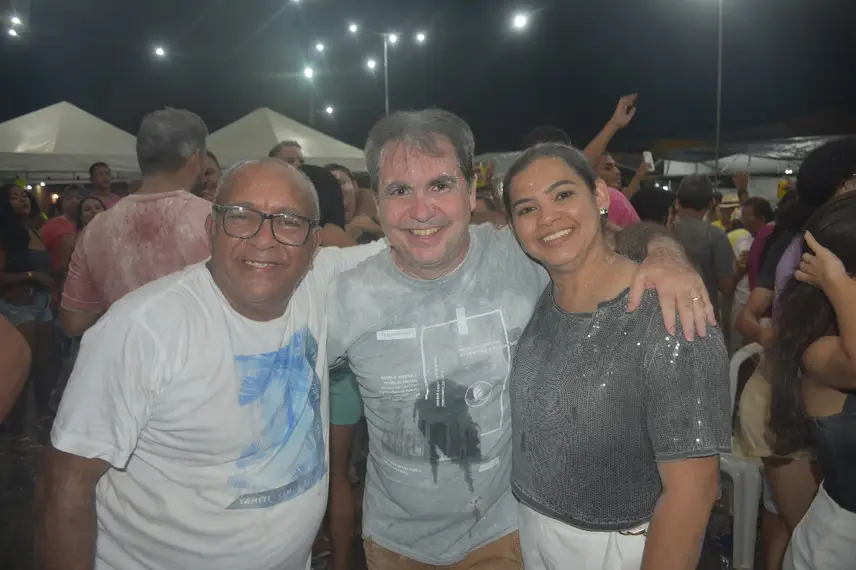 Carnaval em Angical: multidão celebra festa com muita alegria e tradição Carnaval em Angical: multidão celebra festa com muita alegria e tradição