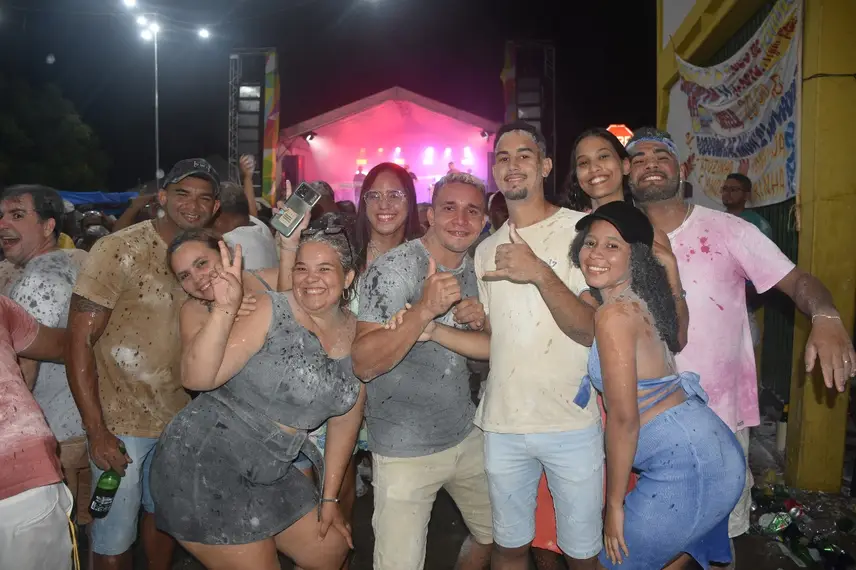 Carnaval em Angical: multidão celebra festa com muita alegria e tradição Carnaval em Angical: multidão celebra festa com muita alegria e tradição