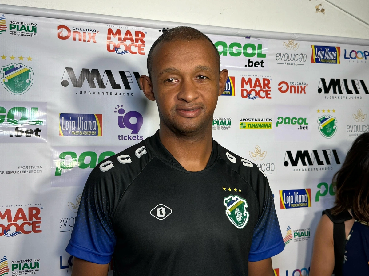 Cirilo, auxiliar técnico do Altos