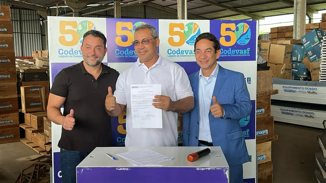 Codevasf entrega equipamentos agrícolas para mais de 15 municípios do Piauí
