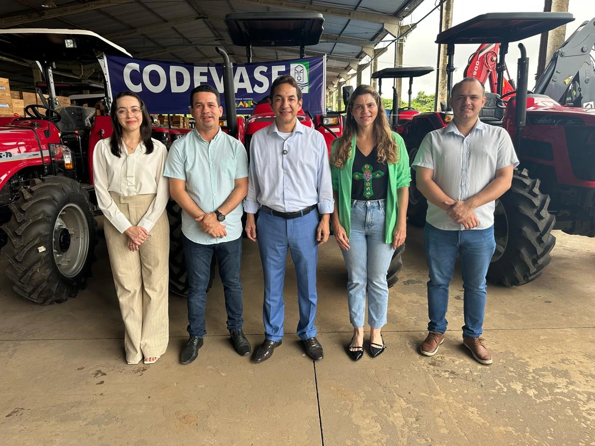 Codevasf investe mais R$ 2 milhões em entrega de patrulhas agrícolas a 15 municípios piauienses