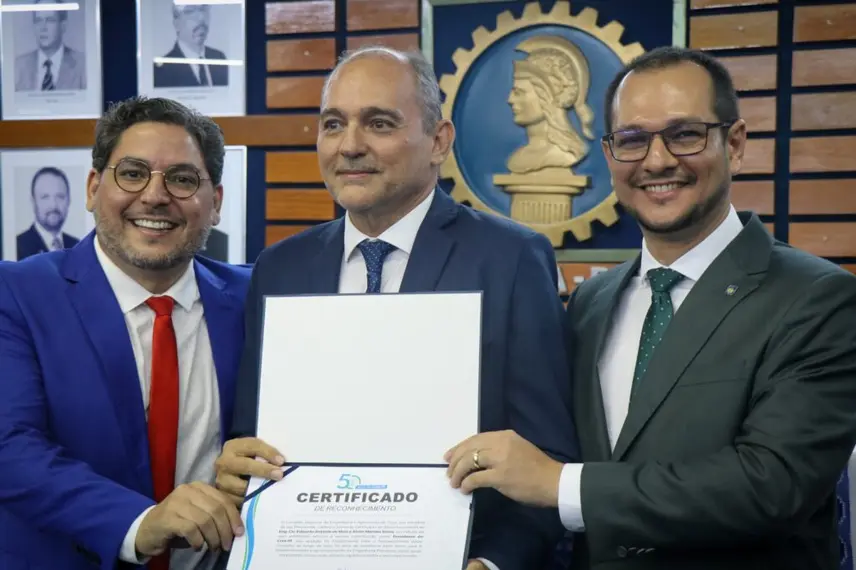 Comemorações dos 50 anos do Crea iniciam com homenagens a personalidades de Mútua