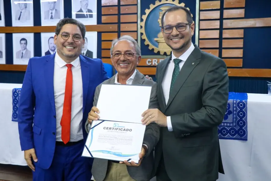 Comemorações dos 50 anos do Crea iniciam com homenagens a personalidades de Mútua