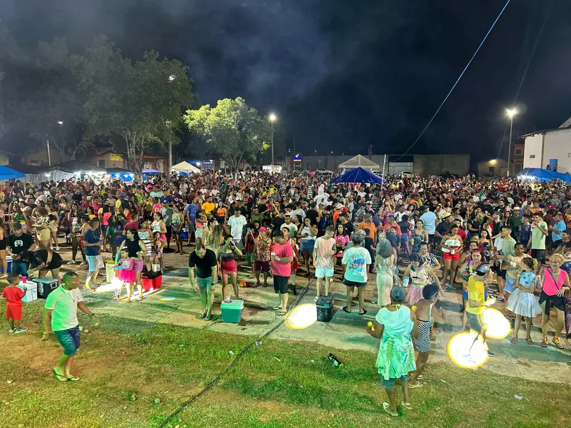 Demerval Lobão celebra a maior Segundona de Carnaval com multidão nas ruas