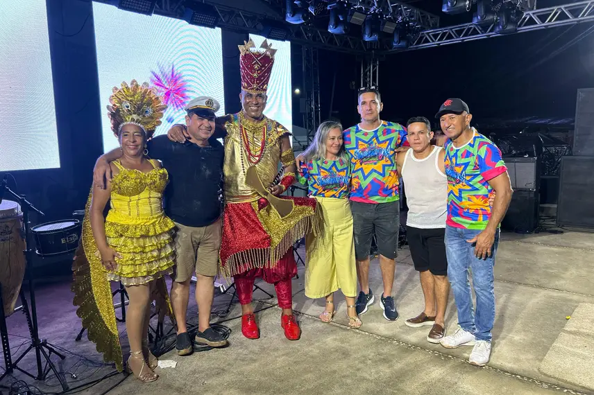 Demerval Lobão celebra a maior Segundona de Carnaval com multidão nas ruas Demerval Lobão celebra a maior Segundona de Carnaval com multidão nas ruas