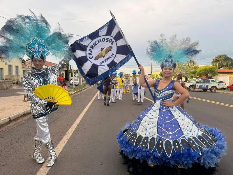 Demerval Lobão celebra a maior Segundona de Carnaval com multidão nas ruas