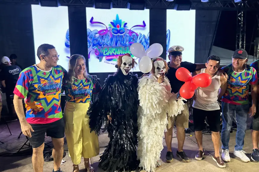 Demerval Lobão celebra a maior Segundona de Carnaval com multidão nas ruas Demerval Lobão celebra a maior Segundona de Carnaval com multidão nas ruas