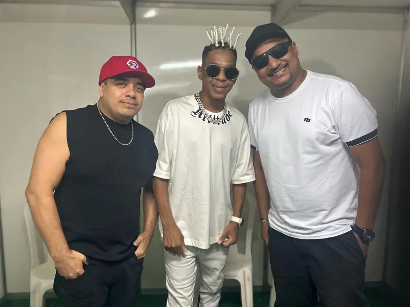 Demerval Lobão celebra a maior Segundona de Carnaval com multidão nas ruas