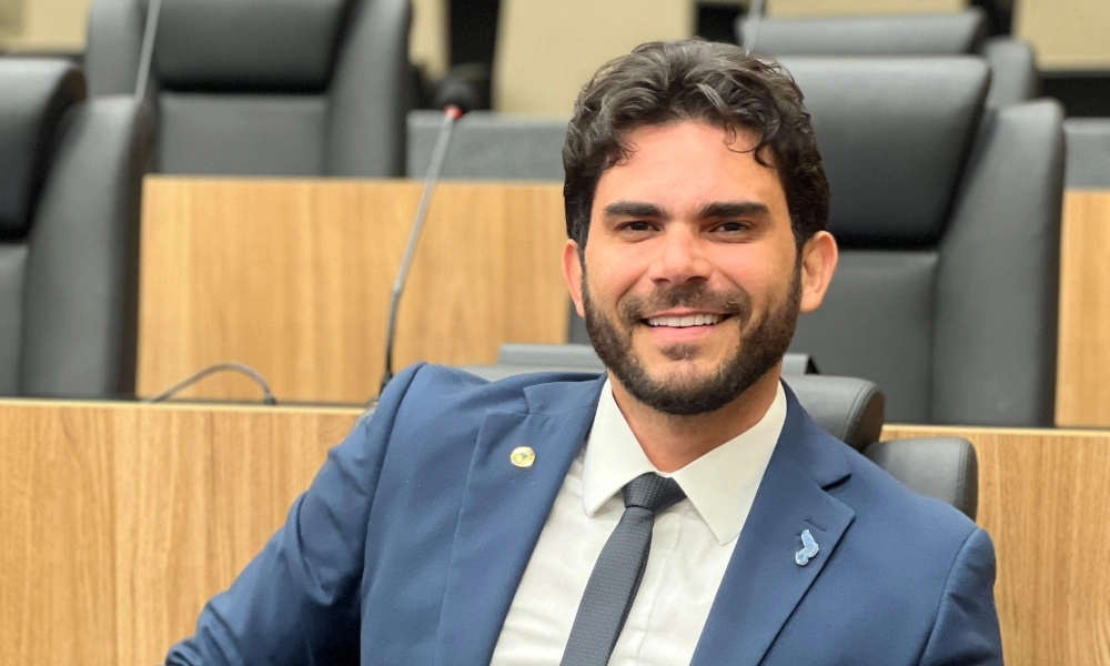 Dr. Marcus Vinícius