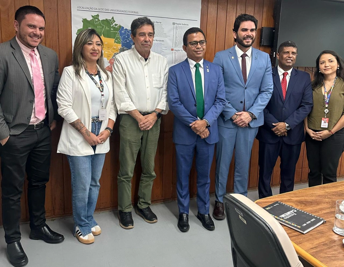 Em Brasília, deputados discutem implantação do curso de Medicina em Floriano