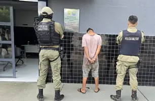 Foragido é localizado pela polícia, tenta fugir mas é preso em município no Piauí (Foto: Reprodução)