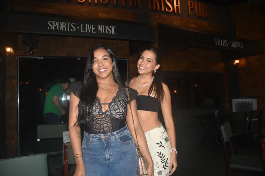 Galera jovem agita Locomotiva Irish Pub neste sábado (08)