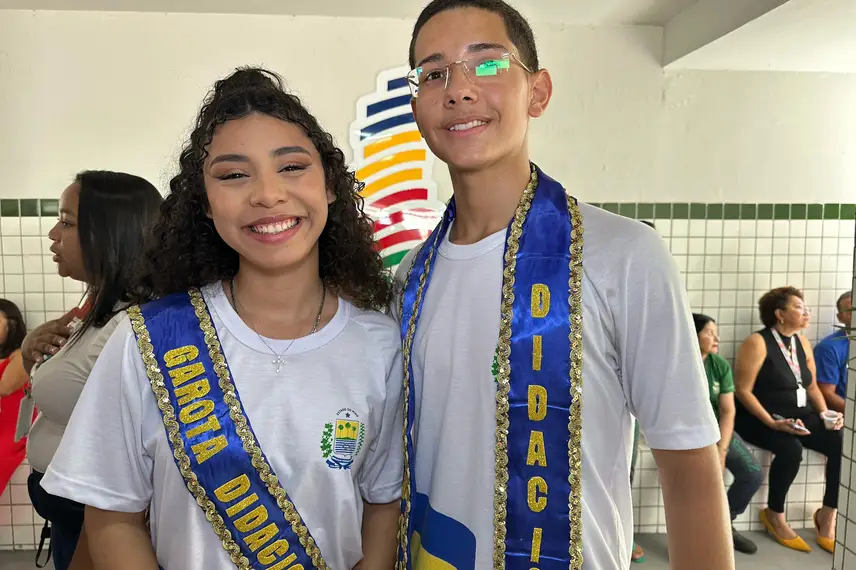 Governador inaugura reforma e modernização do Ceti Didácio Silva, em Teresina Governador inaugura reforma e modernização do Ceti Didácio Silva, em Teresina